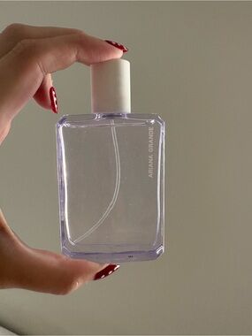 Ariana Grande God is a Woman Perfume